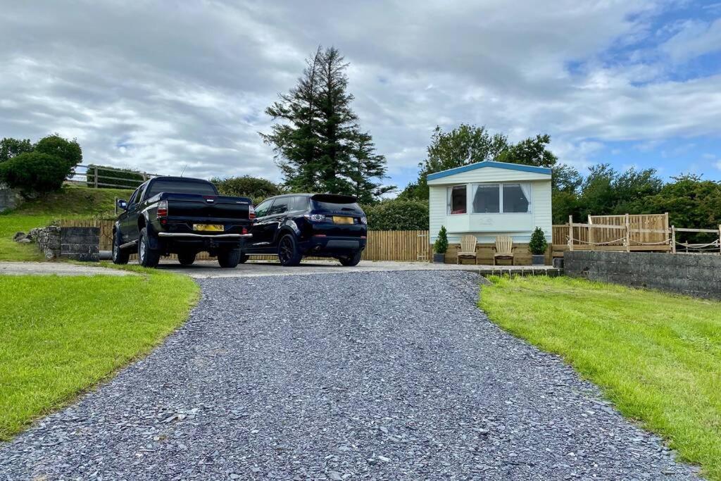 Snowdon Bay - North Wales - Stunning Llyn Peninsula Mountain & Ocean Views - Wilde Retreats Villa พุชเฮลี ภายนอก รูปภาพ