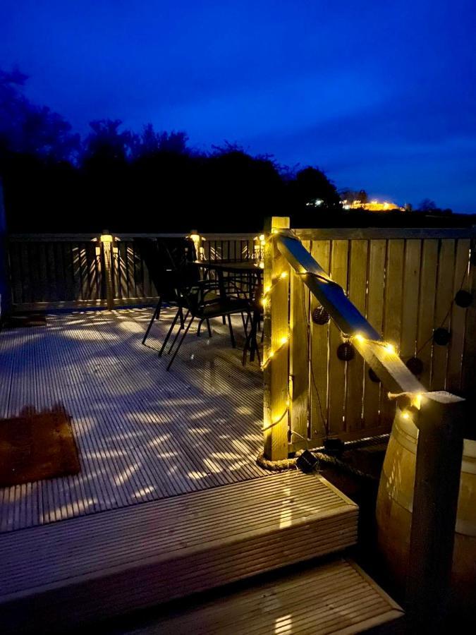 Snowdon Bay - North Wales - Stunning Llyn Peninsula Mountain & Ocean Views - Wilde Retreats Villa พุชเฮลี ภายนอก รูปภาพ